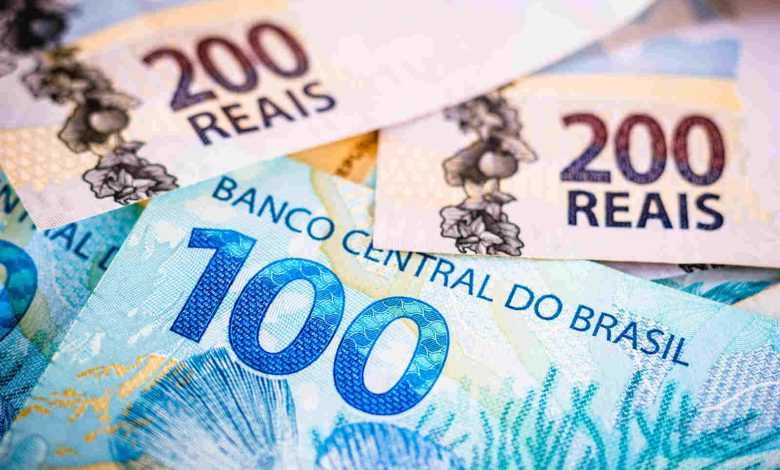 Imposto mínimo de 14% para super ricos pode isentar milhões de brasileiros que ganham até R$ 5 mil